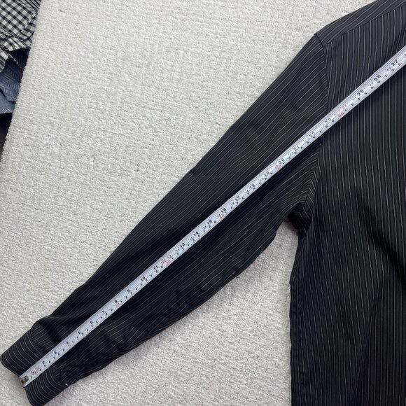 Calvin Klein Non Iron Black & White Stripe Men Sz Large Button up Shirt Casual - Picture 9 of 13